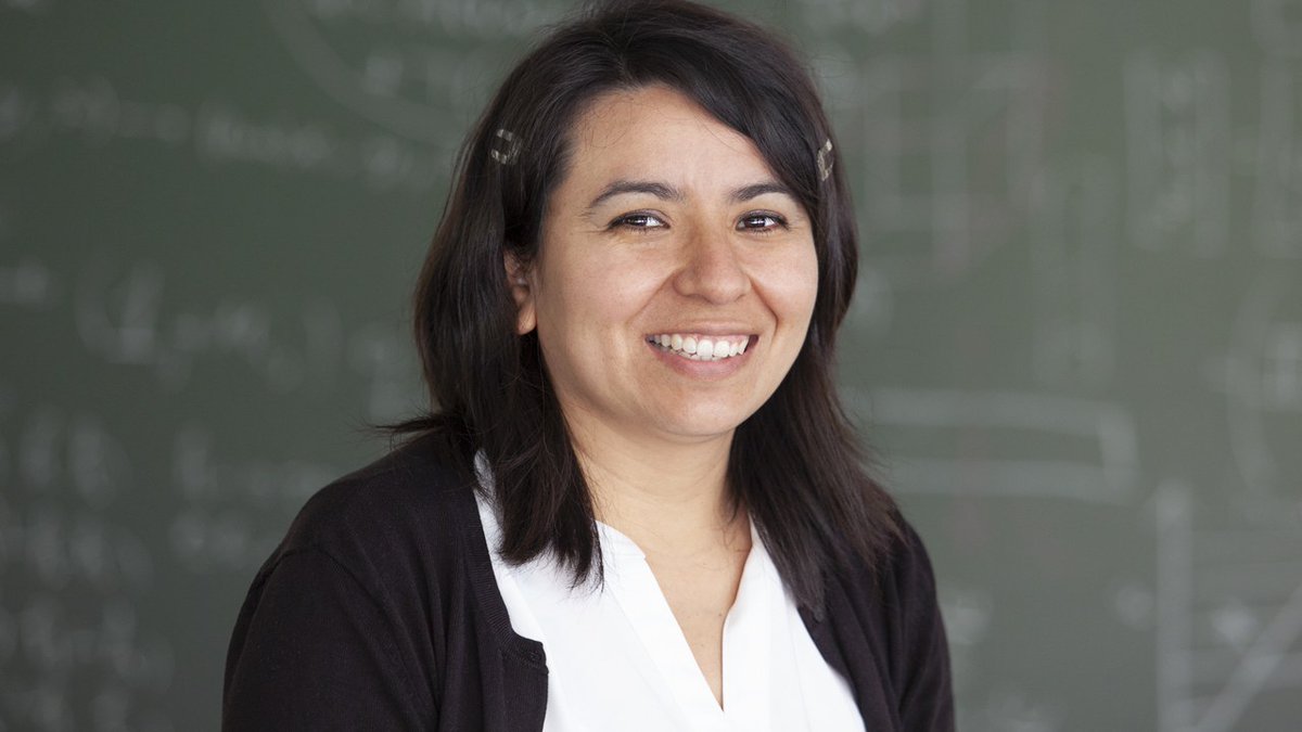 Esta tarde 👉 nueva edición del programa de divulgación de Aranzadi  'El Palo de Eratóstenes' 

📌 Conversaciones científicas con Yetli Rosas, investigadora del DIPC
📆 12/12, 18:30
🏫 Eureka Zientzia Museoa <a href="/eurekakutxa/">Eureka!ZientziaMuseoa Kutxa</a>
🔉 Idioma: ESP

+INFO: dipc.ehu.eus/es/ciencia-soc…