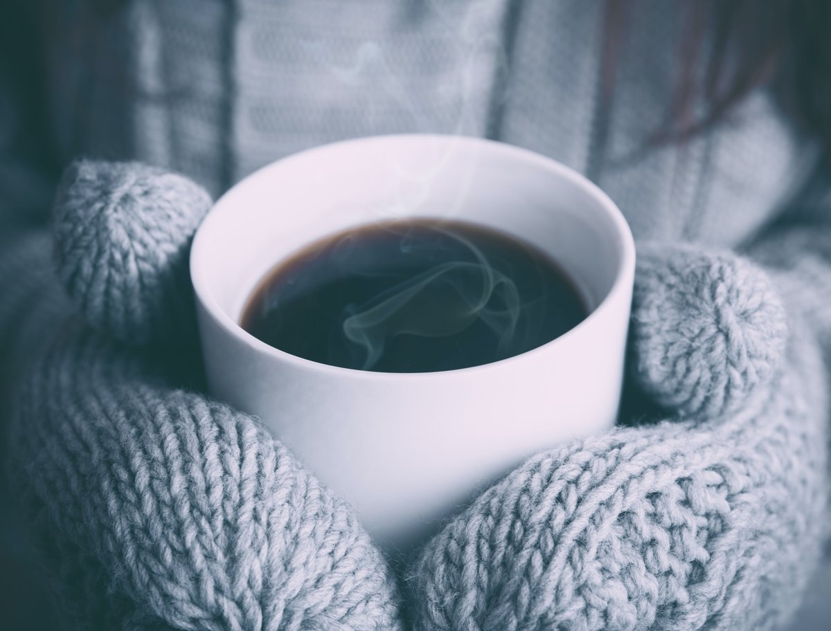 ☕ A warming beverage would be perfect on a chilly and brisk morning. ❄️ Don't you agree? #winterisnear #decembervibes #december #cozyseason #coffeelover #coffeeplease