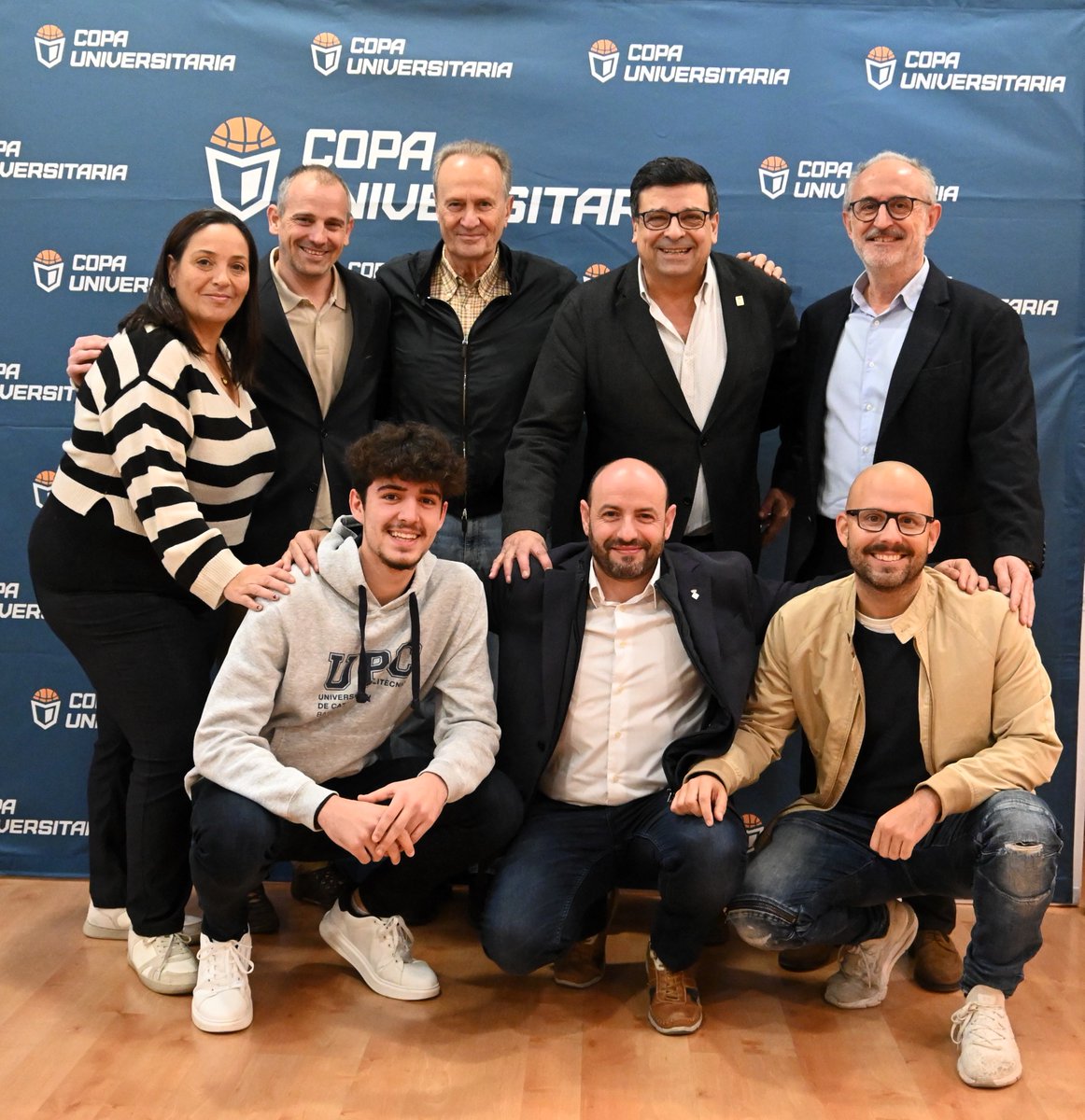 #ESPORTS | ℹ️ Llavaneres acollirà la Copa Universitària de Bàsquet de Catalunya.🏀Es disputarà els dies 22 i 23 de desembre. L'organitza la Fundació Aíto García Reneses, amb la Federació Catalana de Bàsquet. És classificatori per a la fase estatal.
+ Info👉🏻ajllavaneres.cat/20400