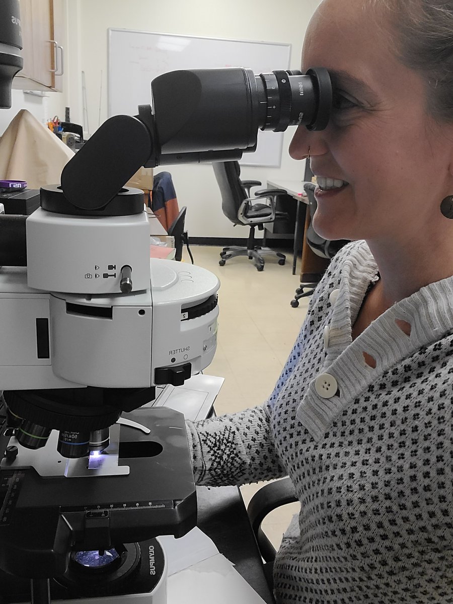 ICBJournal@sicb.org (@icb_journal) on Twitter photo With our new publishing year coming up in the spring, we wanted readers & future authors to get to know some of our Editorial team, read their writing tips & see their #scicomm recommendations.
<a href="/chloe_josefson/">Dr. Chloe Josefson</a>
@KolmannMA
<a href="/BirdBrainTosh/">Tosha Kelly, PhD (she/her)</a>
<a href="/AjnaRivera/">Ajna Rivera @ajnarivera@mastodon.social</a>
…veandcomparativebiology.wordpress.com/2023/12/12/mee… With our new publishing year coming up in the spring, we wanted readers & future authors to get to know some of our Editorial team, read their writing tips & see their #scicomm recommendations.
<a href="/chloe_josefson/">Dr. Chloe Josefson</a>
@KolmannMA
<a href="/BirdBrainTosh/">Tosha Kelly, PhD (she/her)</a>
<a href="/AjnaRivera/">Ajna Rivera @ajnarivera@mastodon.social</a>
…veandcomparativebiology.wordpress.com/2023/12/12/mee…