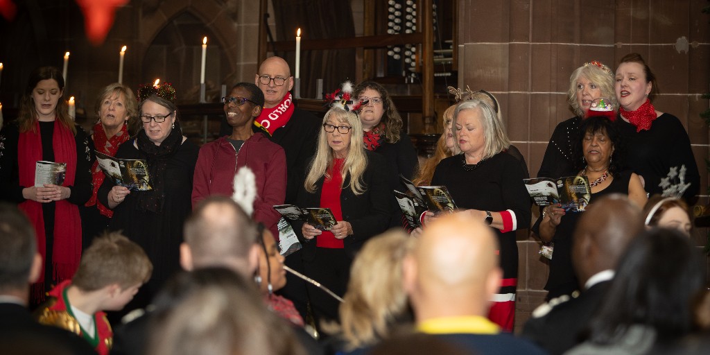 Sunday's Carol Service at St Martin in the Bull Ring was a festive delight! 🎄✨ Thanks to @Wmfspipeband for the outdoor magic, @WMFSBand, our choir, Education Impact Academy Trust pupils, and our staff for heartwarming readings. #CarolService #FestiveSpirit