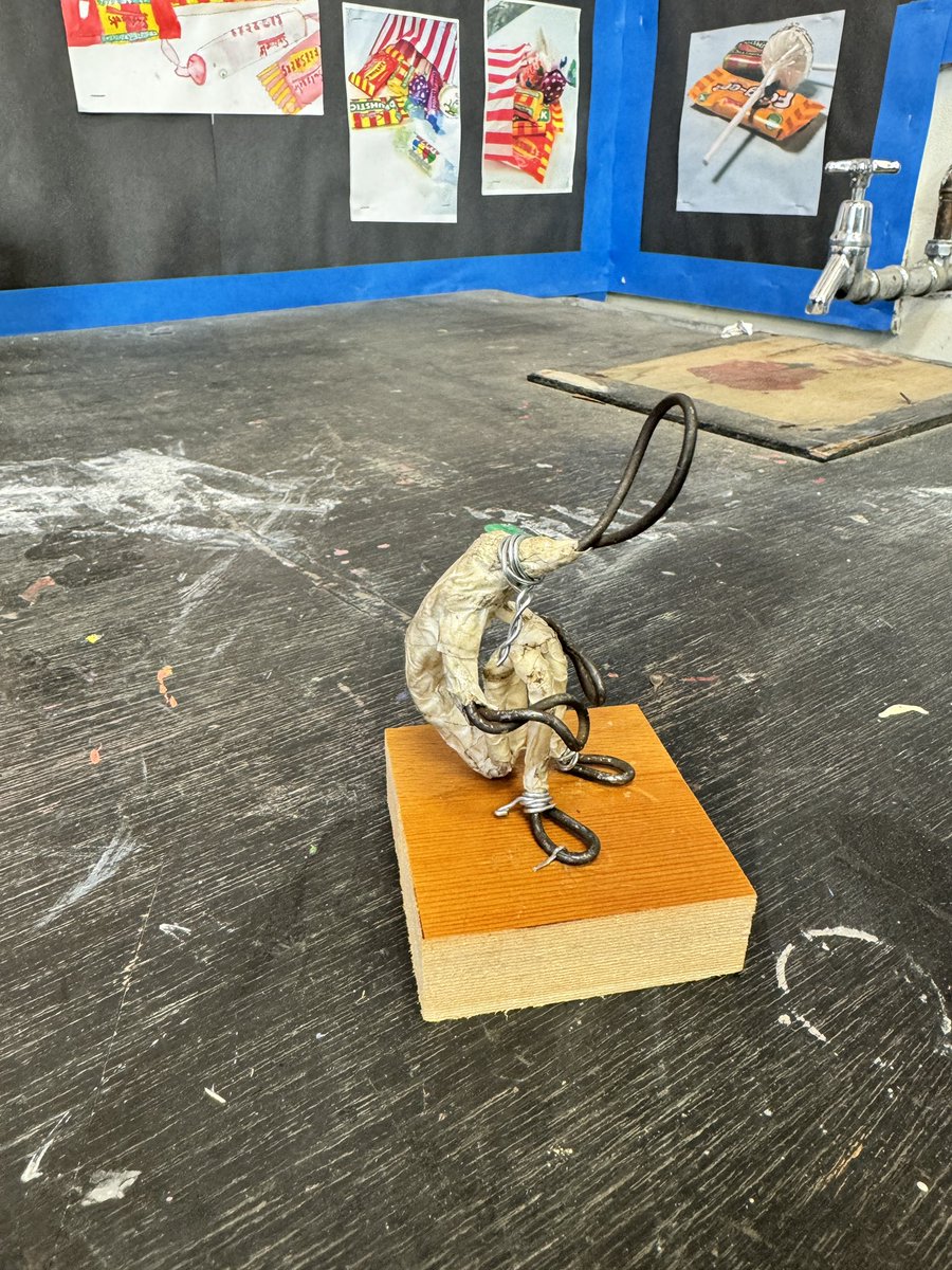 Some great starts on our wire figures, well done Yr 8!