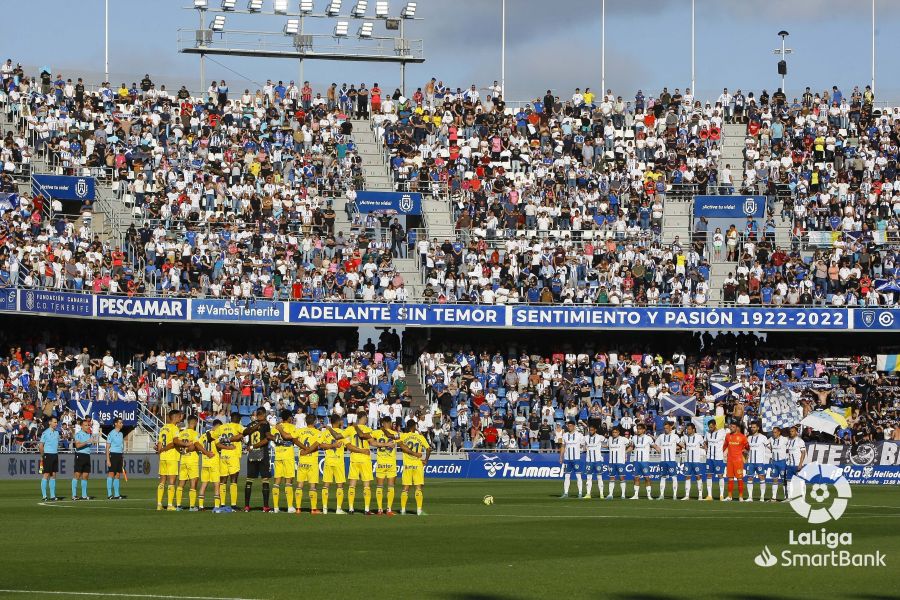 La UDlasPalmas ha tenido la gran suerte de que le ha tocado el mejor equipo de Canarias este en la categoría que este el @CDTOficial. Nos vamos de DERBI🤍💙