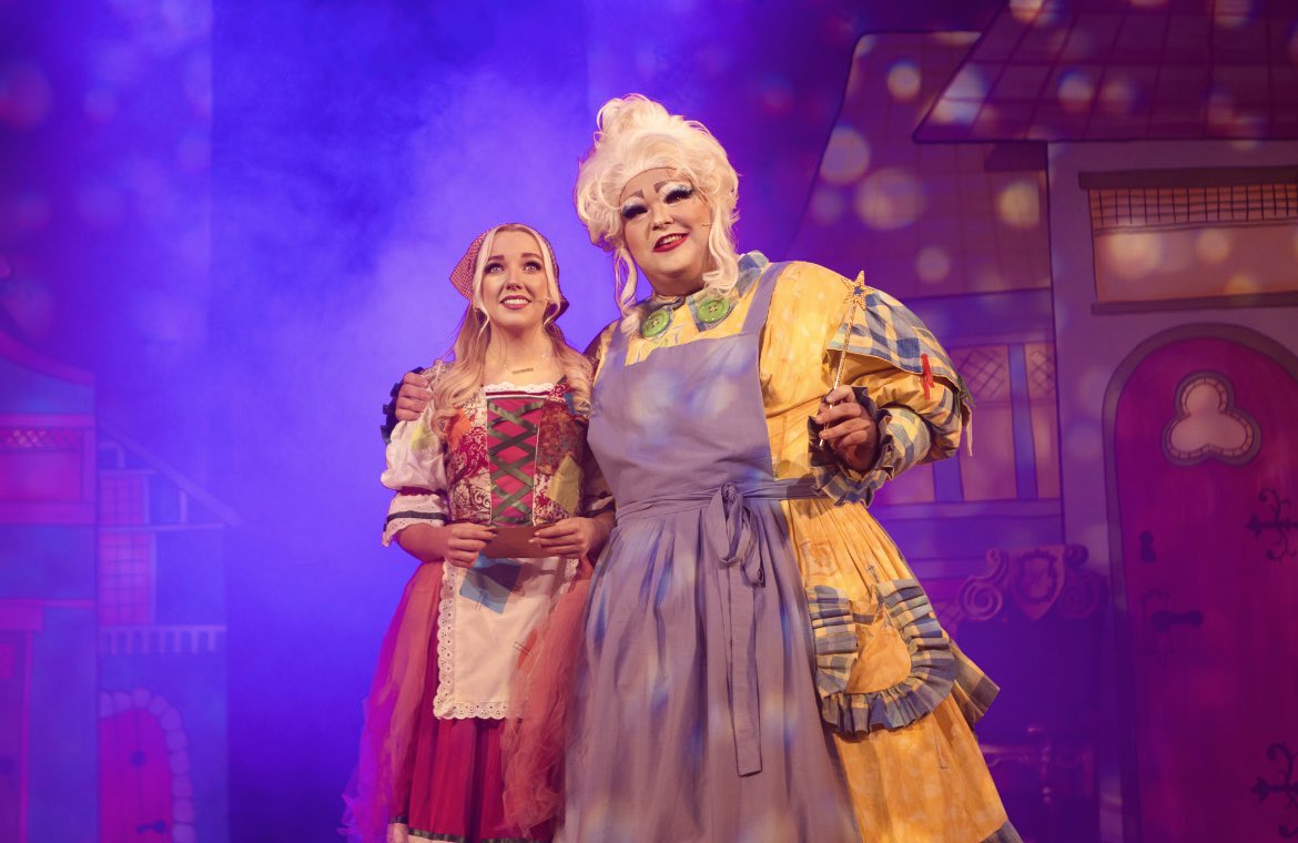 Stage Door Entertainment (@stagedoorentsuk) on Twitter photo We are delighted to offer £5 tickets for this Thursday morning’s performance of Cinderella at <a href="/PortyTownHall/">Portobello Town Hall</a>. We are offering these tickets to local charitable causes, and to those who are feeling the effects of the cost of living crisis.
Tickets: shorturl.at/uADK6 We are delighted to offer £5 tickets for this Thursday morning’s performance of Cinderella at <a href="/PortyTownHall/">Portobello Town Hall</a>. We are offering these tickets to local charitable causes, and to those who are feeling the effects of the cost of living crisis.
Tickets: shorturl.at/uADK6