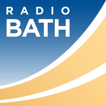 If you’re by your radio tomorrow at about 1:15, make sure to tune into @RadioBathDAB, where our very own @DSHMurdoch will be talking all things ‘The Stolen Winter Light’ with Steph Hill! 🙌❄️