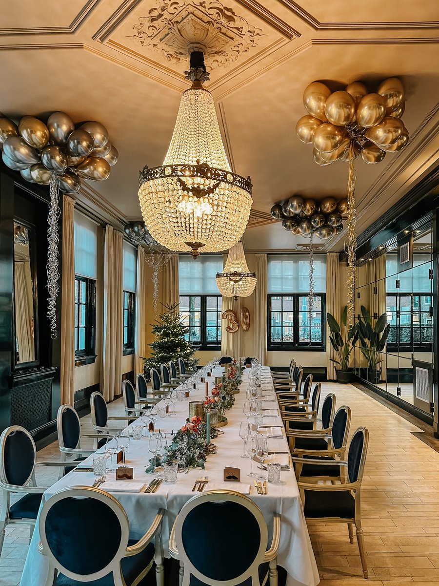 Step into the celebration at The College Hotel! Make your birthday extraordinary with us. 🎉🎂