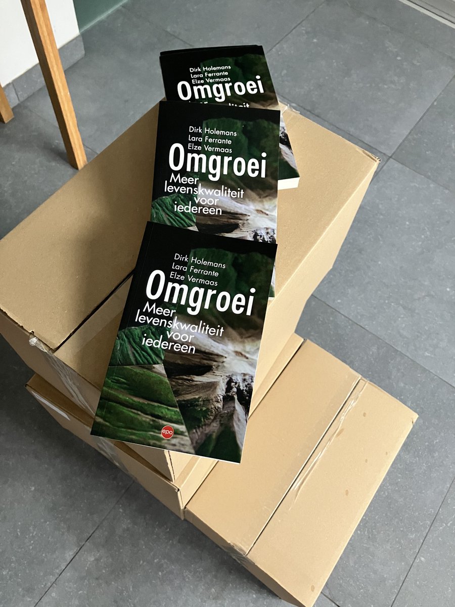 YES! Heel blij 💚
De boeken zijn daar: Omgroei - het nieuwe @OikosDenktank boek
Vanavond in Gent, morgenavond in Leuven en vrijdag in Antwerpen boekvoorstelling.  Check Oikos.be