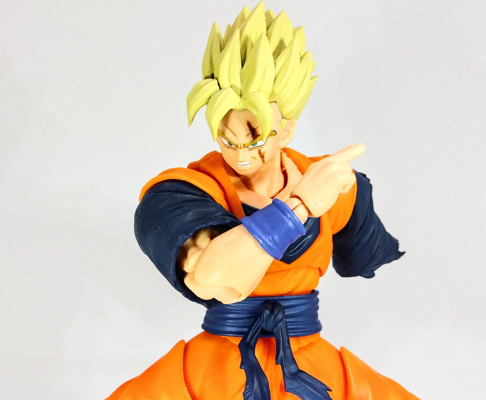 shフィギュアーツ 未来孫悟飯 バンダイさんS.H.Figuartsで未来編の悟飯が欲しいです