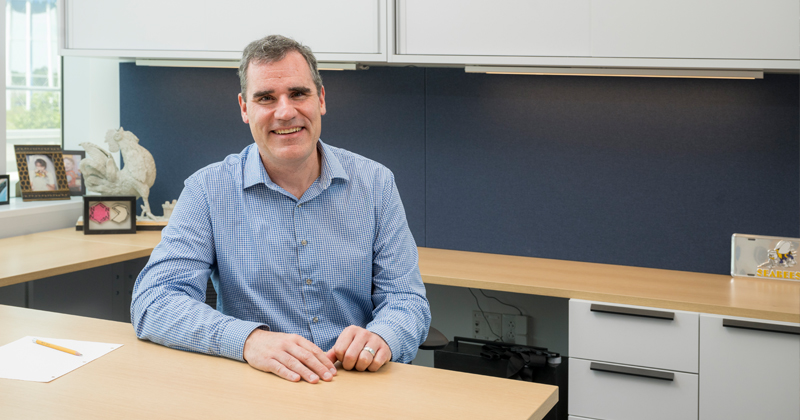 UD Research (@udresearch) on Twitter photo #UDel chemist Joseph Fox has been elected a fellow of the National Academy of Inventors in recognition of his prolific innovation and outstanding inventions. ow.ly/rLQM50Qi1u9 <a href="/AcadofInventors/">National Academy of Inventors</a> <a href="/udcas/">UD College of Arts & Sciences</a> <a href="/UDOEIP/">UD OEIP</a> <a href="/ChemistryUD/">UD Chemistry & Biochemistry</a> <a href="/FoxGroupUD/">Fox Lab at UD</a> #UDel chemist Joseph Fox has been elected a fellow of the National Academy of Inventors in recognition of his prolific innovation and outstanding inventions. ow.ly/rLQM50Qi1u9 <a href="/AcadofInventors/">National Academy of Inventors</a> <a href="/udcas/">UD College of Arts & Sciences</a> <a href="/UDOEIP/">UD OEIP</a> <a href="/ChemistryUD/">UD Chemistry & Biochemistry</a> <a href="/FoxGroupUD/">Fox Lab at UD</a>
