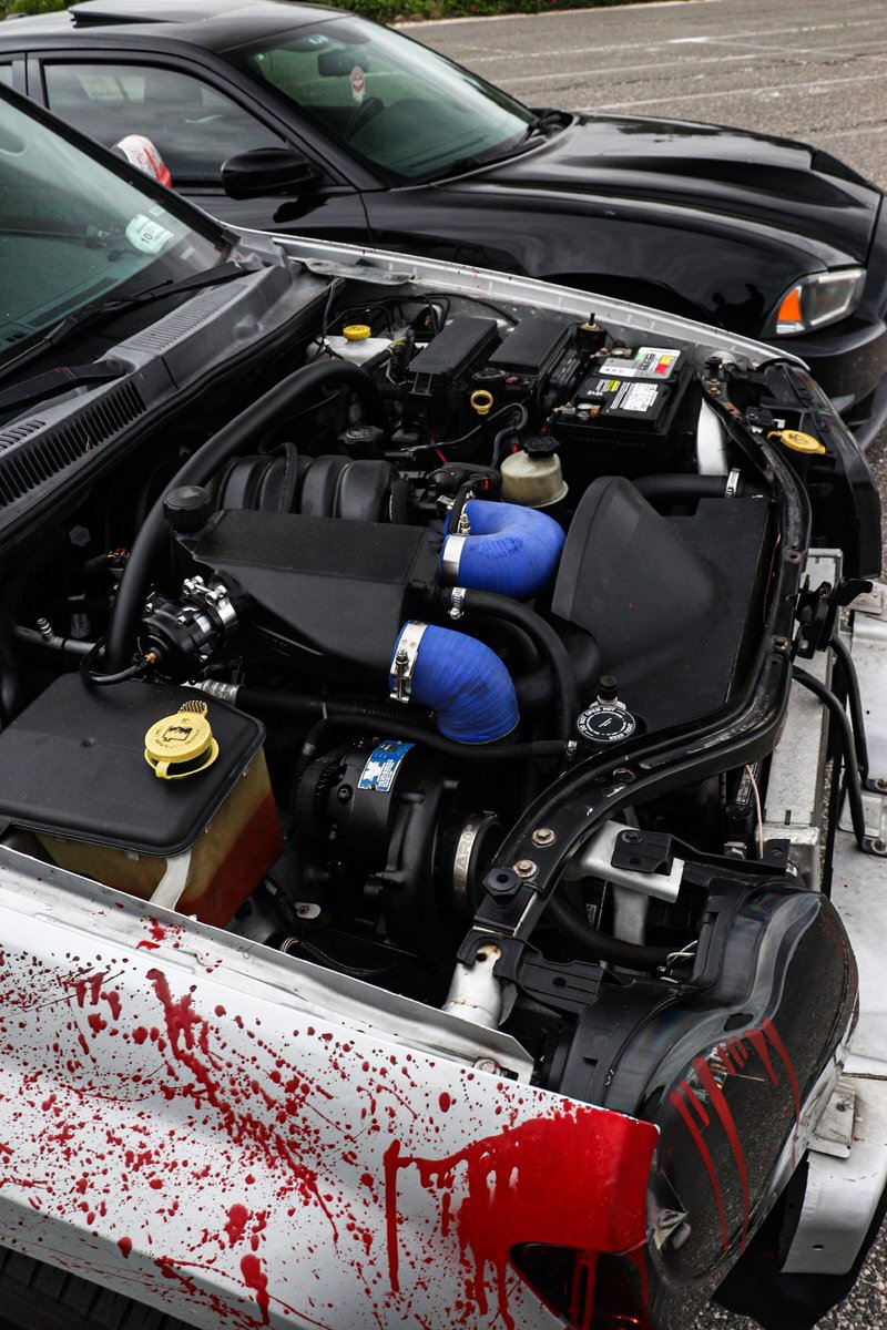 Lil photo dump from building my WK1 SRT Jeep