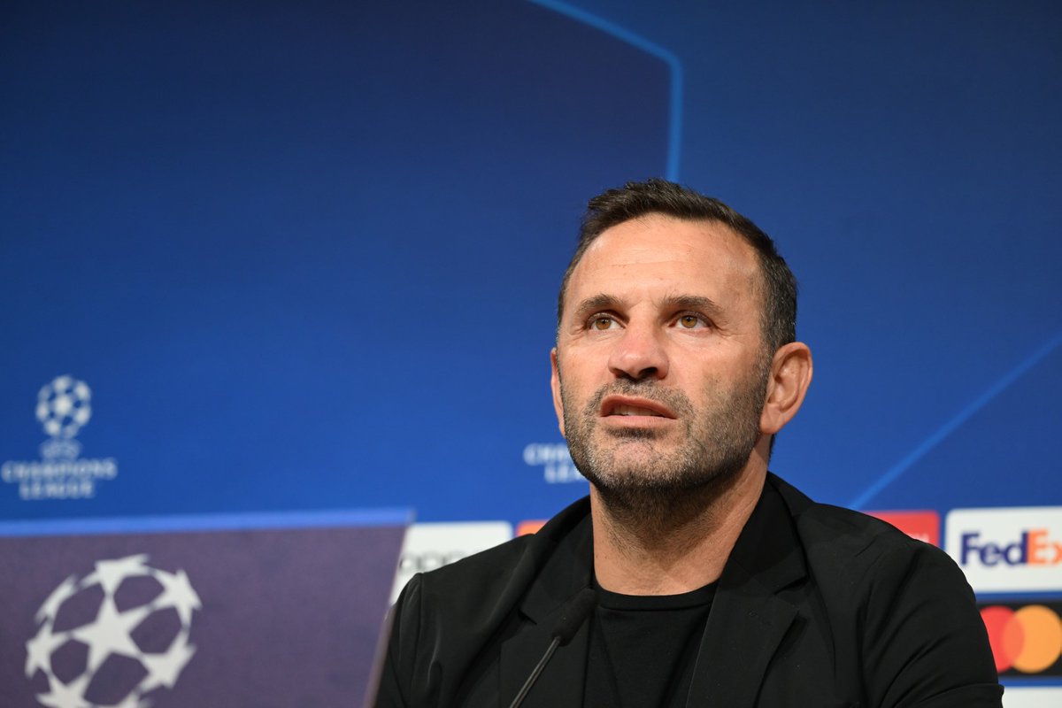 10Numaraco's tweet image. 🗯️ Ümit Davala: "23 sene önce Parken Stadı'nda tarih yazdık. Ben de oradaydım, Okan Buruk da oradaydı. Tarihi bir fırsat kaldı. İnşallah Galatasaray yeniden Son 16'ya kalacak. beraberlikle geçen her dakikanın Galatasaray aleyhine olacağını düşünüyorum." #KOPvGS