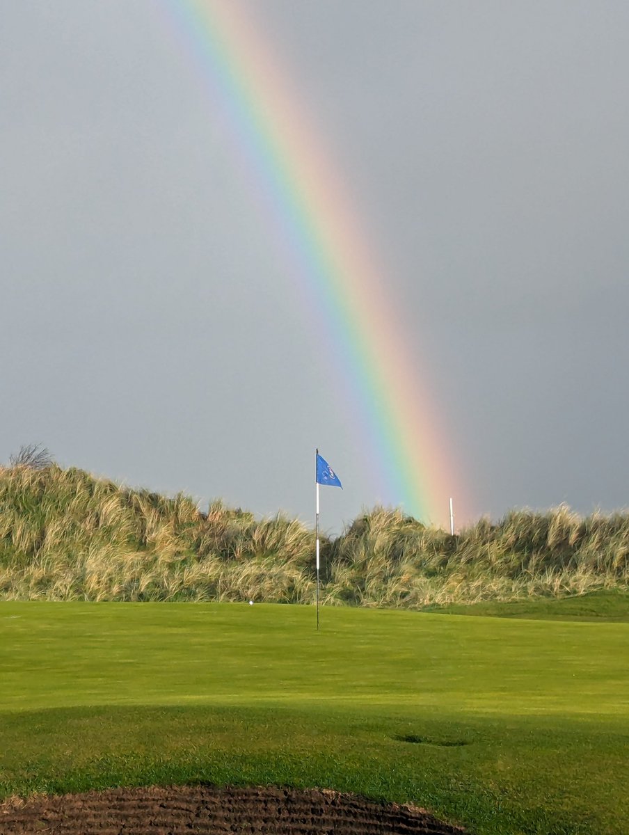 A pot of gold at the 15th green today? A beautiful sight on a beautiful hole …