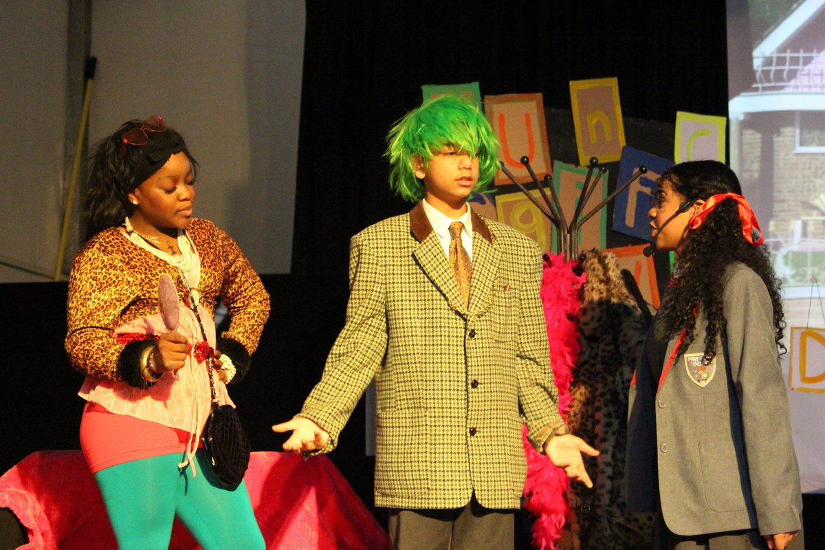 Drama Studio tweet media