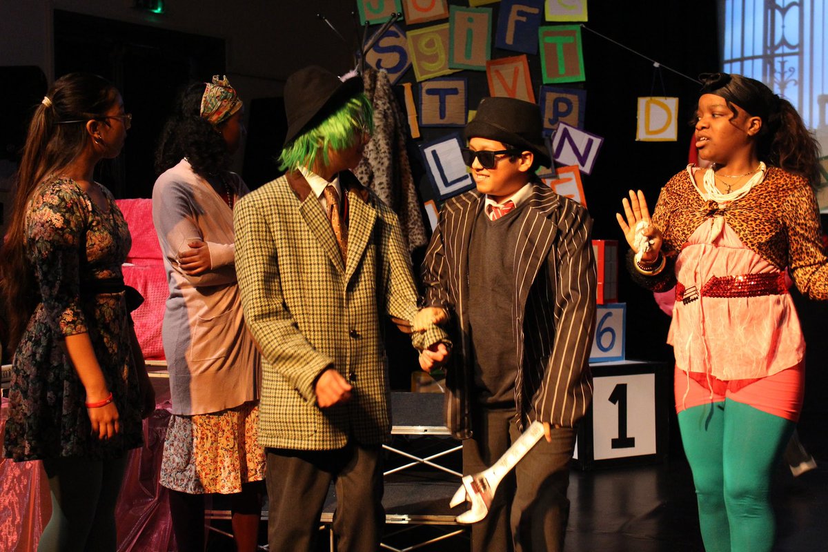 Drama Studio tweet media