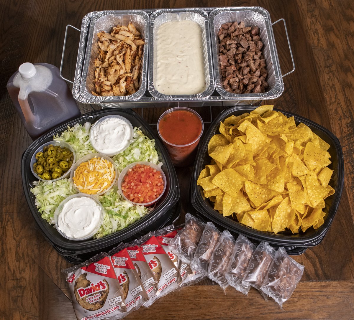 🚗CATER WITH US TO HOST AT HOME, THE OFFICE, OR A PARTY!

🎉Try The Celebration Platter, Serves 10-12:
-Choose 1 Of Our Build Your Own Bars, Chocolate Chip Cookies And 1 Gallon Of A Non-Alcoholic Drink.

‼ We Offer 4 Build Our Own Bar Options:... Out:
bit.ly/47xfK3z