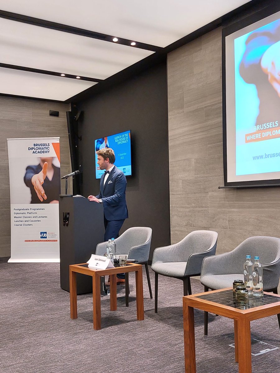 DiploWorld's tweet image. On occasion of the 1⃣0⃣ Anniversary of the Brussels Diplomatic Academy (BDA), a new initiative - the House of #Diplomacy - was launched as a hub for collaborative engagement &amp;amp; relationship-building for the diplomatic &amp;amp; business communities. 

More info 👉 brusselsdiplomaticacademy.eu/house-of-diplo…