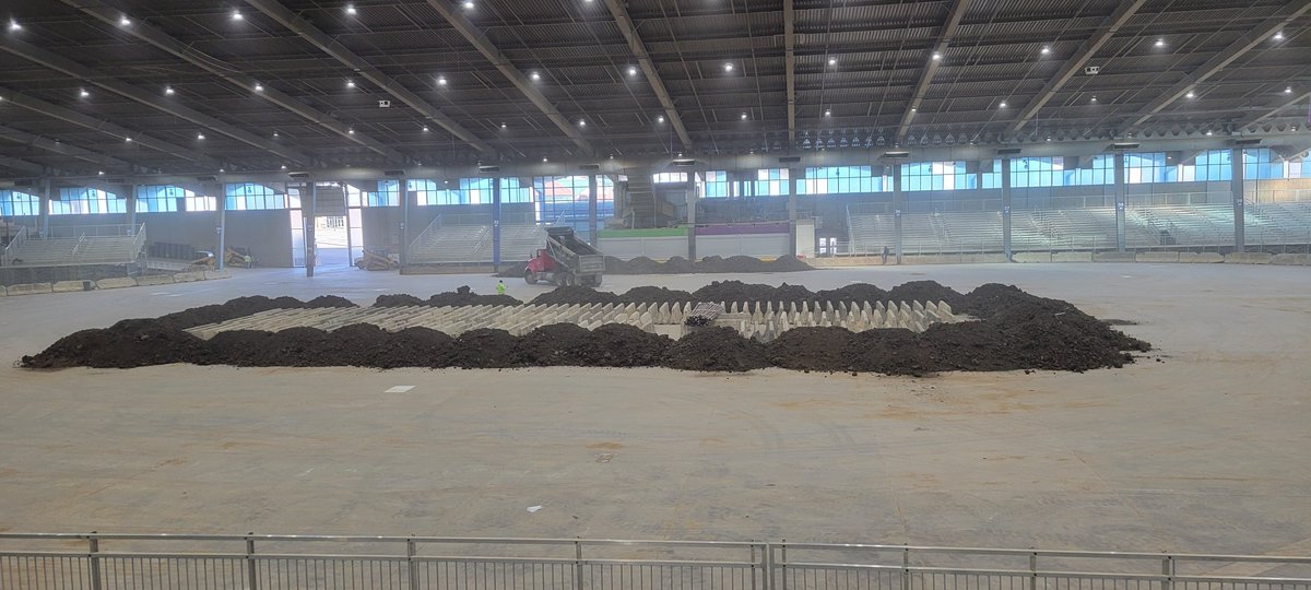 cbnationals's tweet image. It's #ClayDay at Tulsa Expo Raceway!