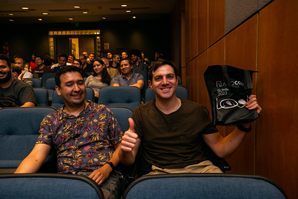 Seguimos reviviendo lo que nos dejó #ARQCONF2023. Estamos felices de hacer este encuentro para toda la comunidad IT ¡Gracias a todos los que formaron parte y nos acompañaron en este Summit de lujo! Gracias <a href="/UCEMA_edu/">UCEMA</a> por brindarnos el espacio para hacer posible esta 8° edición.🤗