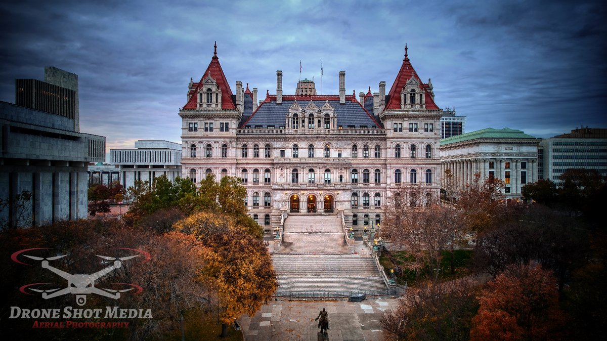 I had a blast flying over the New York State Capitol building in Albany, NY.

#dronephotography #newyorkstatecapitol #albanyny #architecture #history #empirestate #newyorkstateofmind #newyorkstyle #photographyday #topnewyorkphoto #newyorkstate #newyorkphotography