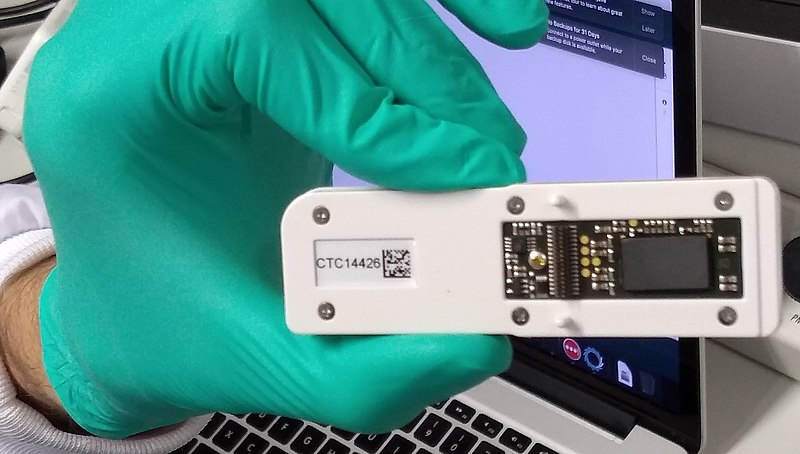 iBOL's Scientific Director, Paul Hebert &amp; the <a href="/CBG_UofG/">Centre for Biodiversity Genomics (CBG)</a> #Innovation unit team have demonstrated that 100,000 #DNAbarcodes can be sequenced in a single <a href="/nanopore/">Oxford Nanopore</a> run at high accuracy and low cost.  

biorxiv.org/content/10.110…