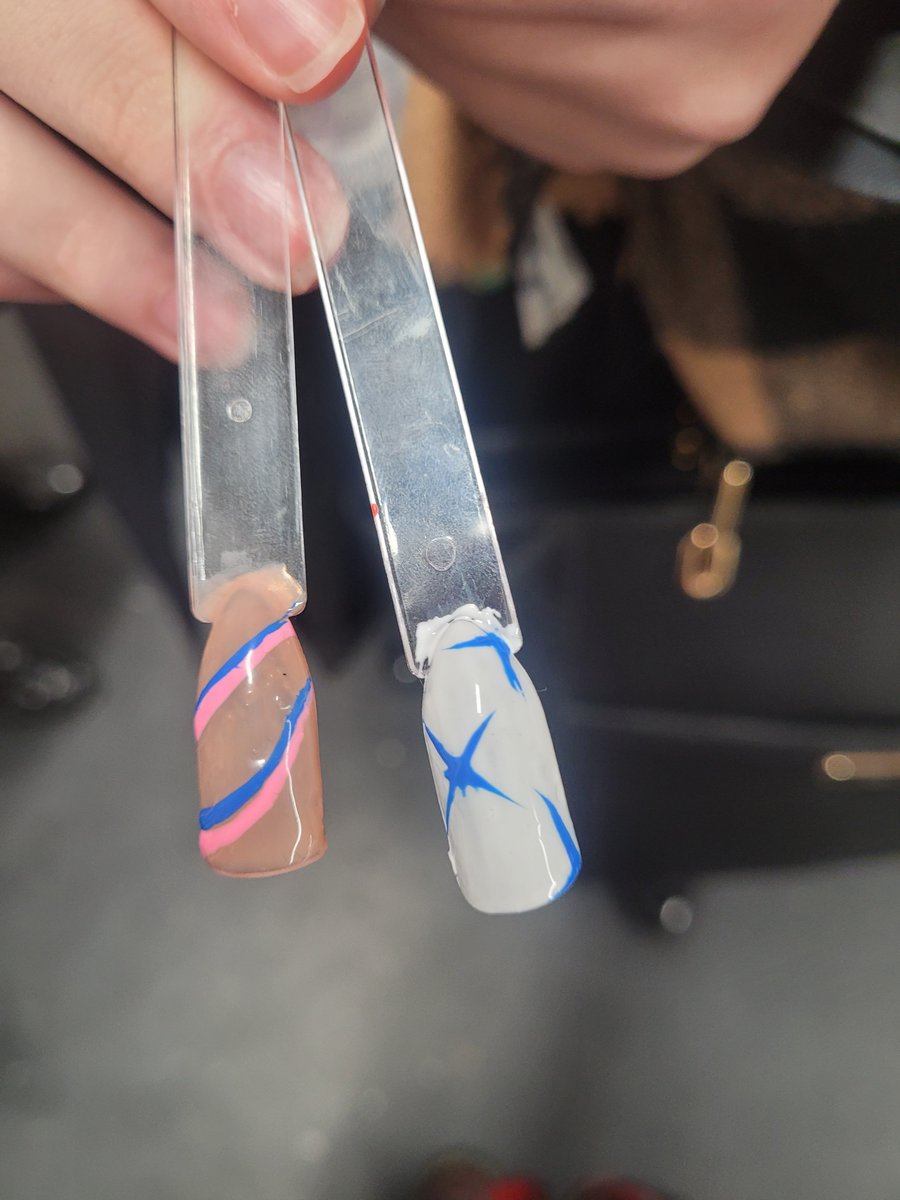 dchurchillteach's tweet image. Festive themed nails this week. Brilliant creativity and such a huge skill improvment from Week 1! #involve #teamtrinity