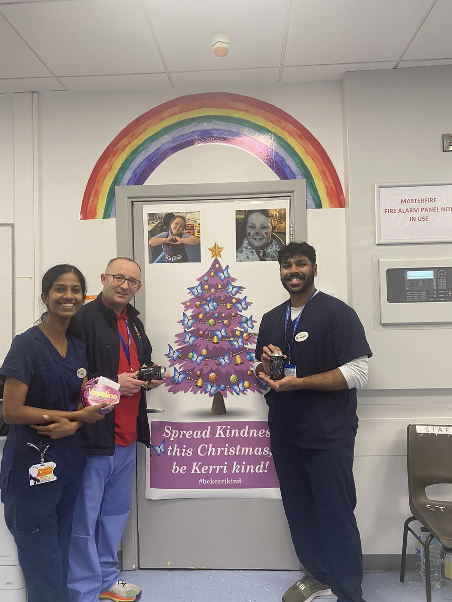 Shona Wilson (@shonab36) on Twitter photo Day 2 #bekerrikind 🦋appreciation prizes go to Tyrone our porter Pinky and Hentrin both staff nurses <a href="/BeaumontEDnurse/">BeaumontEDnursing</a> <a href="/Beaumont_Dublin/">Beaumont Hospital</a> <a href="/Fionathorpe3/">Fionathorpe</a> <a href="/anniesamazing/">Anne-Marie</a> @connolly_sinead <a href="/AnitaB54435/">Anita Behan</a> Day 2 #bekerrikind 🦋appreciation prizes go to Tyrone our porter Pinky and Hentrin both staff nurses <a href="/BeaumontEDnurse/">BeaumontEDnursing</a> <a href="/Beaumont_Dublin/">Beaumont Hospital</a> <a href="/Fionathorpe3/">Fionathorpe</a> <a href="/anniesamazing/">Anne-Marie</a> @connolly_sinead <a href="/AnitaB54435/">Anita Behan</a>
