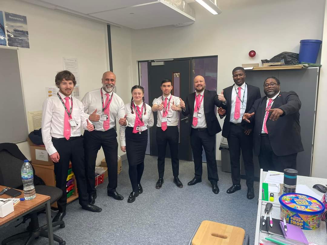 Our #team had an amazing day at St Peter’s Academy in Stoke, working with 30 impeccably behaved and well mannered Year 7's! We've never seen such high #engagement levels in a classroom, a credit to the #school and their fantastic #teachers. #BestJobInTheWorld @SPAWoodard