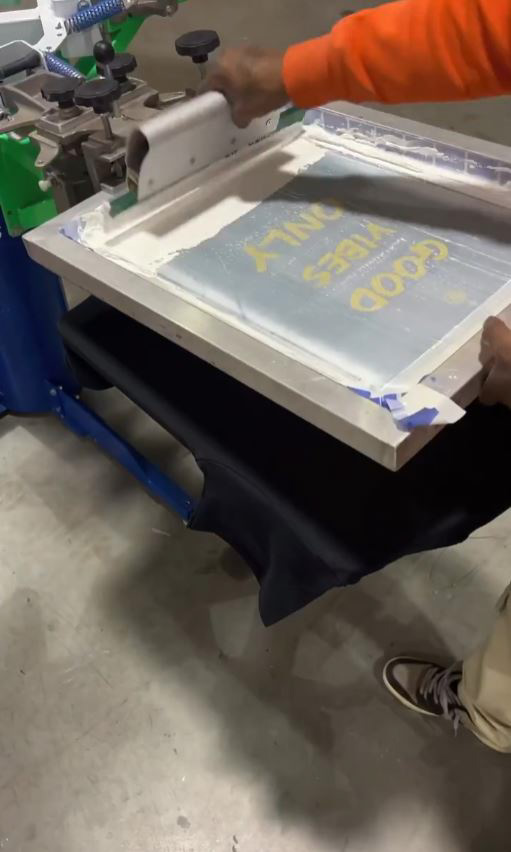 Don't settle for generic clothing, and let us elevate your wardrobe with our professional screen printing services. Contact Printland today!

#ScreenPrinting bit.ly/3LXdgT7