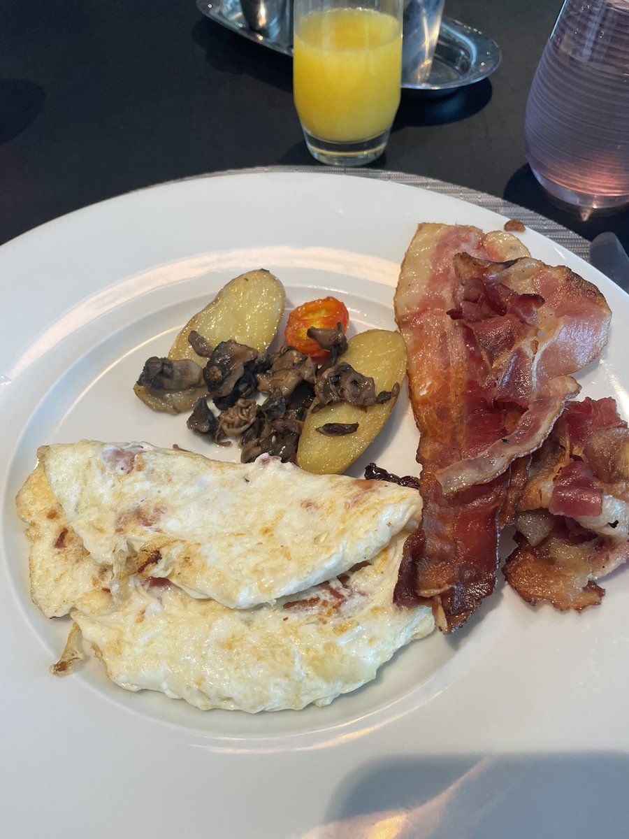 Michael Kay tweet media