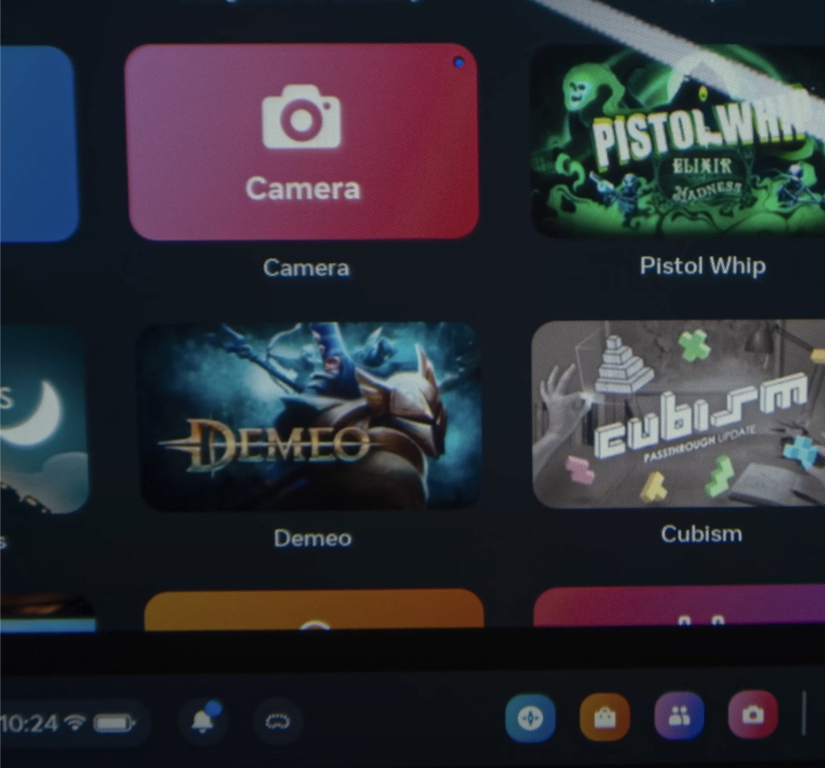abyrumpel's tweet photo. Hilfe an die VR Community! Ist der Screen Door Effekt #SDE #Q3 bei der #MetaQuest3 normal? #VirtualReality bin schon verzweifelt hab schon die dritte Q3 und immer noch ist er sichtbar… da bei vielen behauptet wird das der SDE nicht mehr sichtbar sei!? (siehe Bilder) https://t.co/jRKXgVOXoX