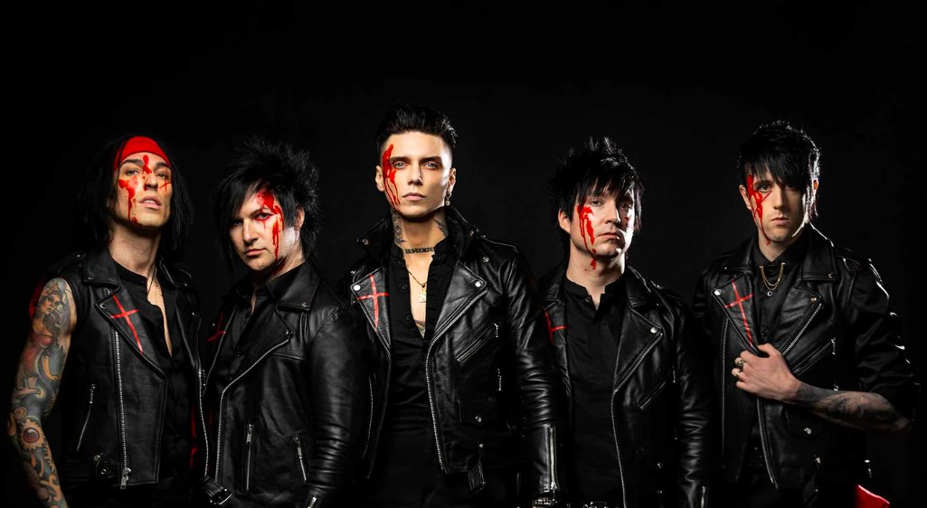 Rock Sound (@rocksound) on Twitter photo .<a href="/blackveilbrides/">Black Veil Brides</a> have announced a 2024 American tour, with support from Creeper, Dark Divine and Ghøstkid rocksound.tv/news/black-vei… .<a href="/blackveilbrides/">Black Veil Brides</a> have announced a 2024 American tour, with support from Creeper, Dark Divine and Ghøstkid rocksound.tv/news/black-vei…