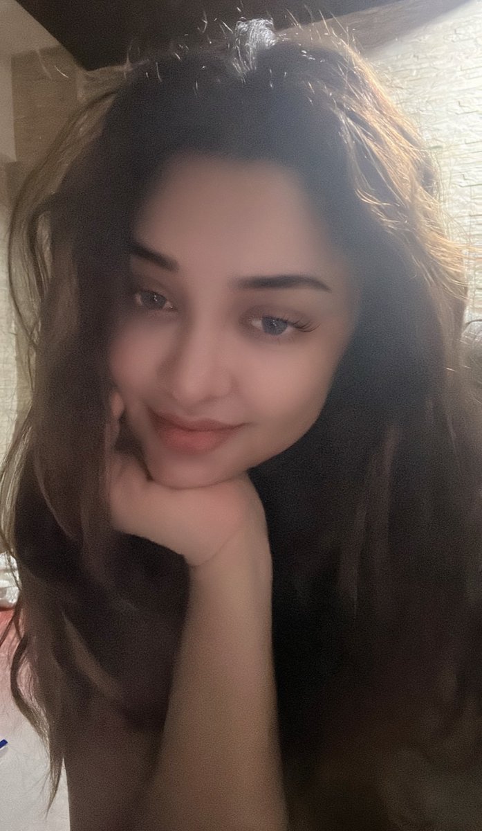 Yay Or Nay 😉 #nomakeup #selfie