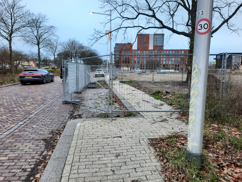 Vragenuurtje: voetpad langs Piushaven wordt veiliger

Mindervalide bewoners woonachtig aan de Piushaven hebben contact opgenomen met Lokaal Tilburg nadat eerdere meldingen via de Fixi app geen zichtbaar resultaat hebben gehad.
lokaaltilburg.nl/2023/12/12/vra…