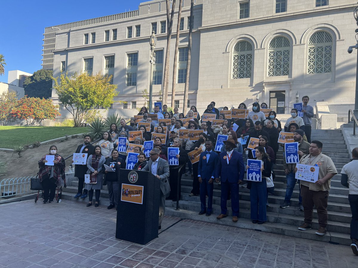 HAPPENING NOW: LA is at the forefront of digital equity! @mhdcd8 is unveiling a groundbreaking City ordinance on digital discrimination. This historic move, in collaboration with Digital Equity LA and 50+ organizations, showcases our commitment to equity and Justice.
