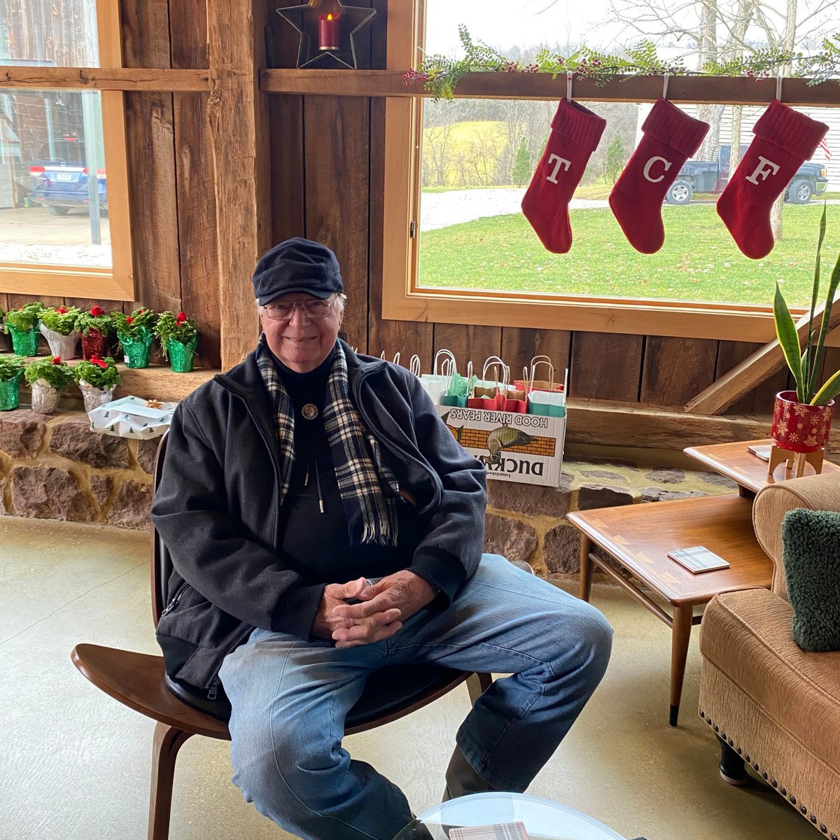 Our York-West Men’s Club enjoyed a great gathering at our volunteers, Bob and Julie Winters' home for a Christmas luncheon. Thank you to Bob and Julie for your warm, festive hospitality. #friendship #holidays #seniorliving