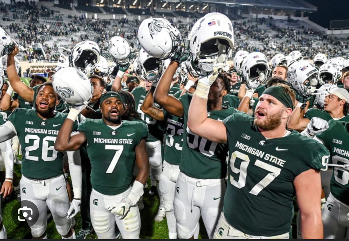 Michigan State offered!!! @D_Hicks_