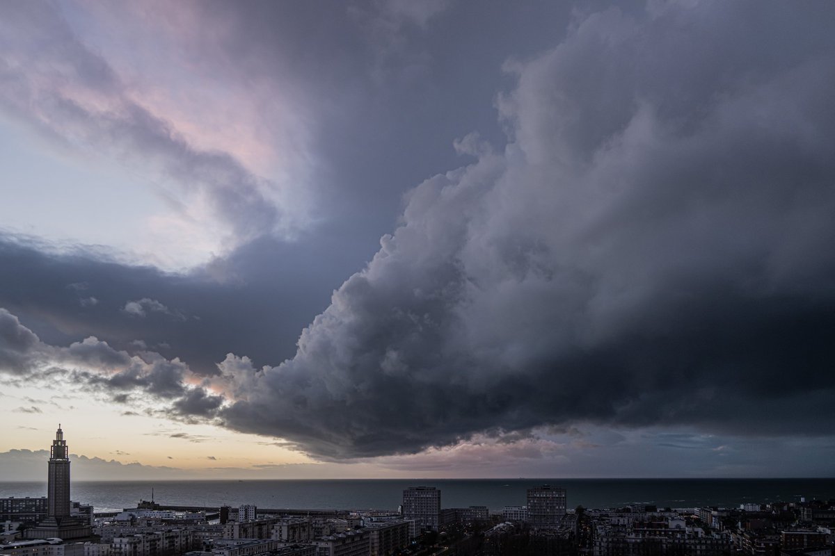 Arcus du soir #lehavre #photography #arcus @LH_LeHavre @lehavreetretat