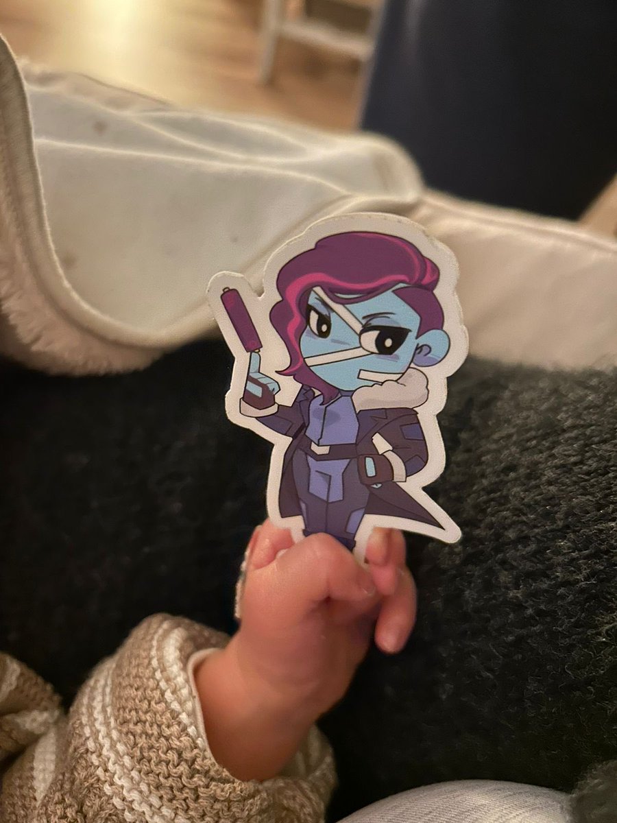 blackboxcoder's tweet image. A new scripter has been put.
Write-Host „Hello, world!“
#PowerShell #FatherAndSon #geekout