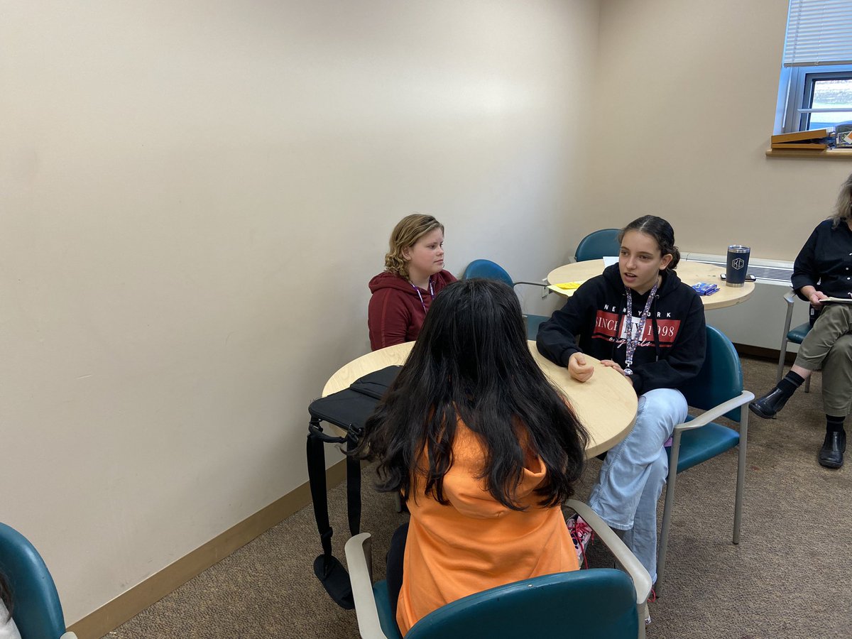 donato_piselli's tweet image. Met with Grade 6 Morning Meeting Representatives along with Mrs. Sedlock and Ms. Crosby. Just want to thank our students for taking on this school leadership role.  Looking forward to future meetings. #togetherIsBetter #MorningMeeting!!