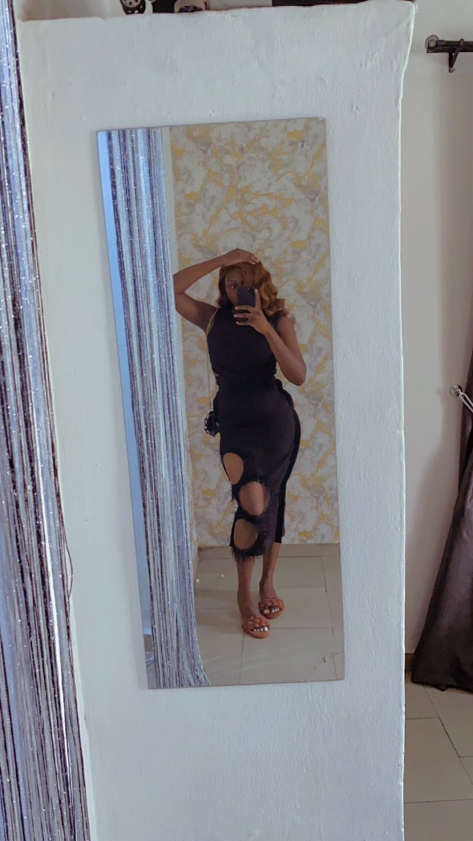 Chukwu_Neme's tweet photo. Slowly becoming a skirt girlie❤️ https://t.co/q7coapKmBQ