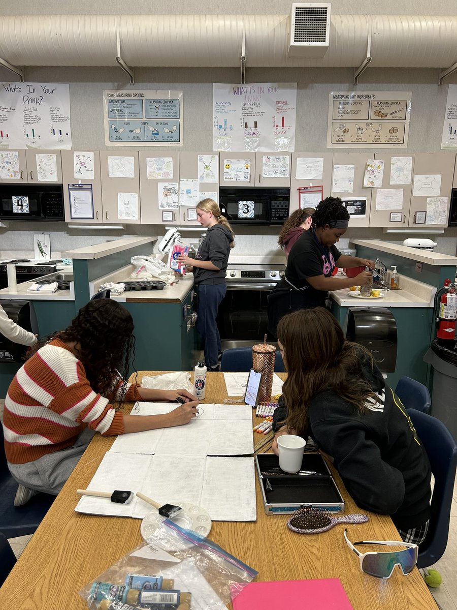 Ms. Hagan tweet media