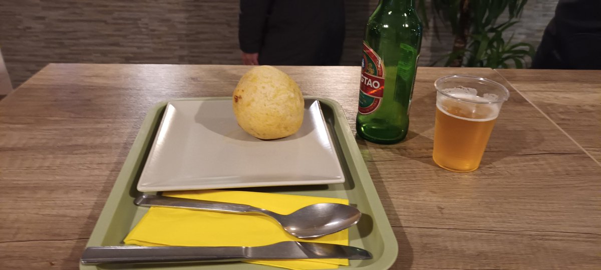 Oggi si mangia cinese, prima del turno di lavoro notturno