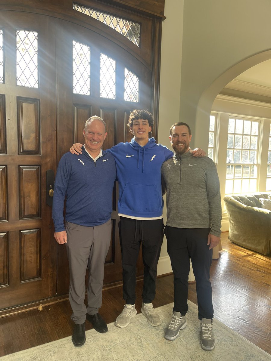 Huge thanks to <a href="/CoachTCalhoun/">Troy Calhoun</a> and <a href="/coachskene3/">Brett Skene</a> for stopping by ⚡️⚡️