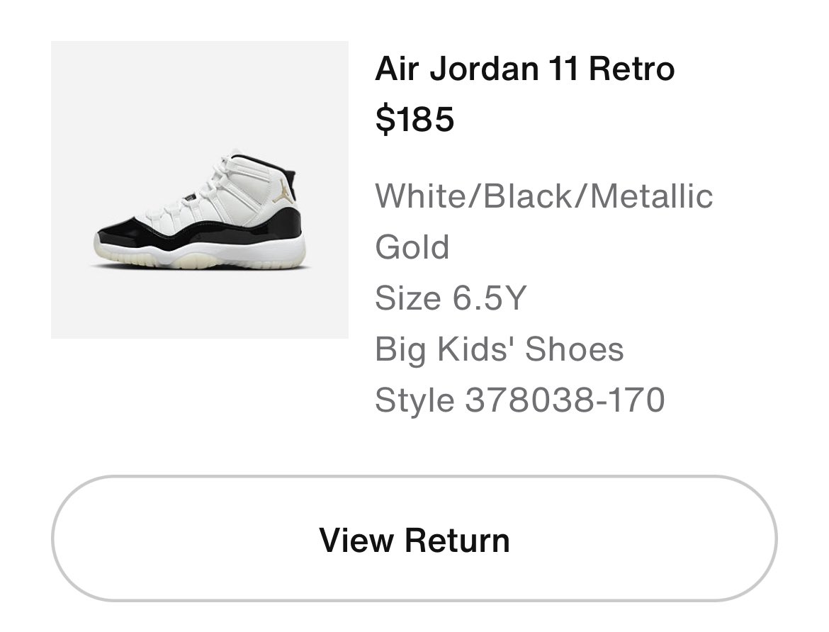 morejuice's tweet image. Bad business from @nike #wrongsize #story #nosolesnoglory