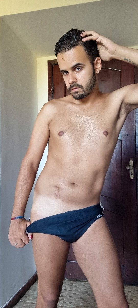 baianinhogrande's tweet photo. Acho que o bronze tá dando certo. 🔆
.
#bronze #sol #sun #sunga #swimwear #underwears #pscina #pool #dick #divulgaboy #DIVULGAPUTOS @grindrbh @eusalvador2020 #onlyfans #onlyfansbr #privacy https://t.co/uCyYDUR7lw