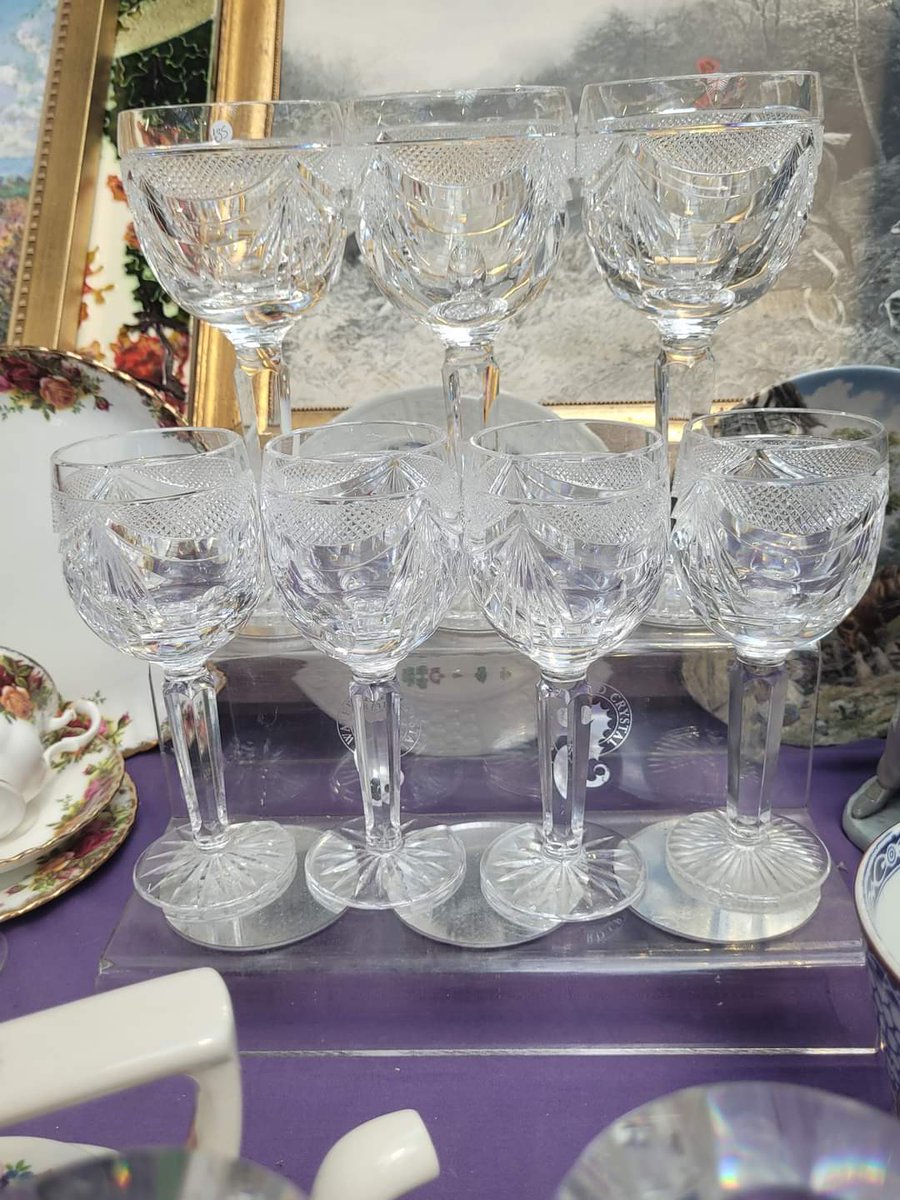 A beautiful set of 6 highly decorative crystal wine glasses from Collectable Curios. Perfect for that special Christmas table! info@collectablecurios.co.uk #CrystalGlasses #Crystal #WineGlasses #ChristmasSale #ChristmasGiftIdeas #VintageChristmas #StGeorgesMarketBelfast