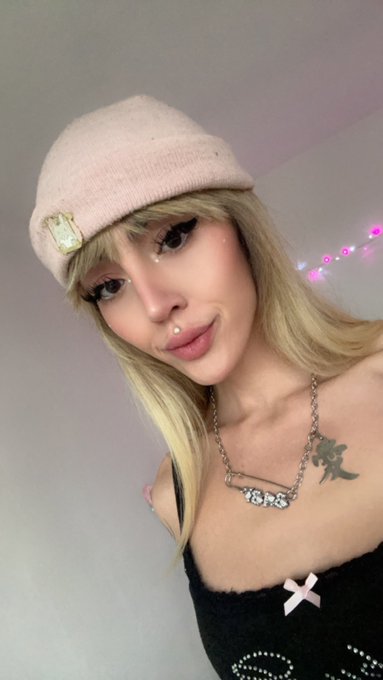 What&rsquo;s good ? https://t.co/wRKIWZHfsW