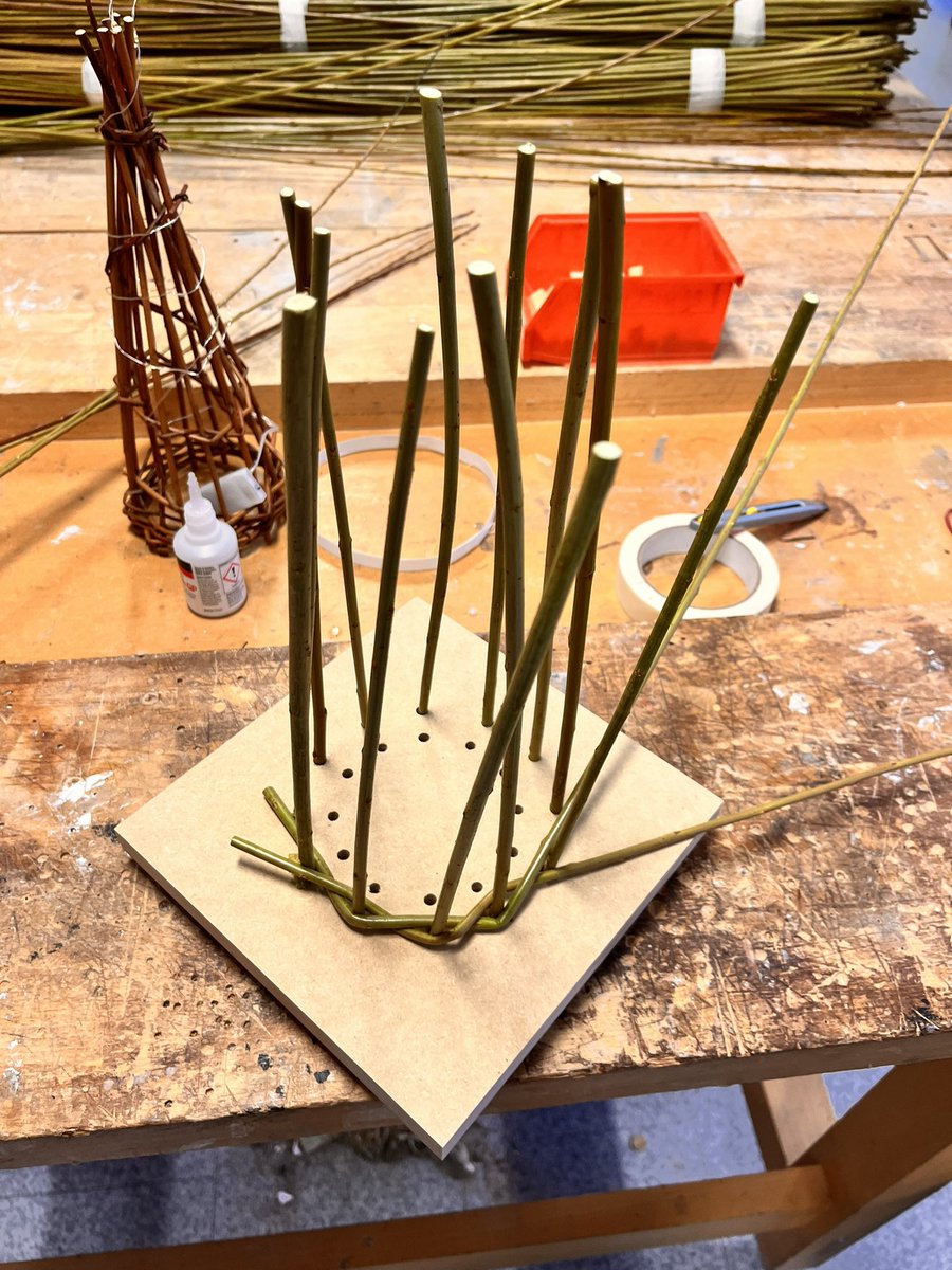 kerry_truman's tweet image. I have another #NTUmakers event with the awesome @NTUcreated team tomorrow.. a Christmas themed willow weaving adventure hosted by the lovely people over @NTUGlobalLounge.. here’s a sneak peek at the preparations going on..!? 😁💪