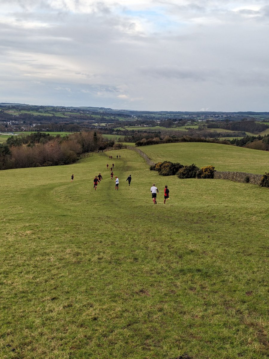 More magnificent runs up the Hay today. Students have been embracing the climb and the challenge of coming back down without slipping 💦 @cockermouthsch