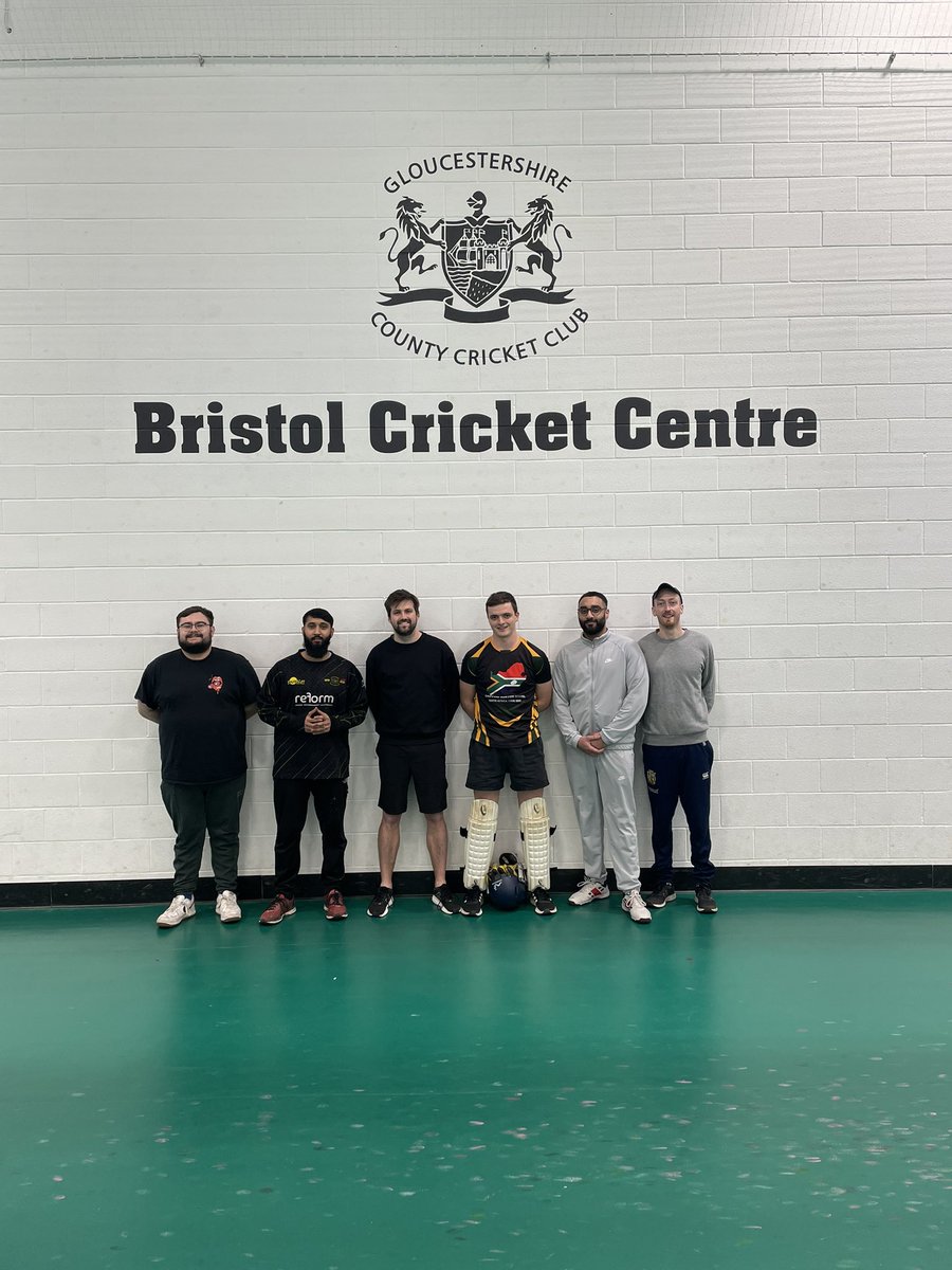 DFCALtd's tweet photo. Final Week 10 Tuesday Night #IDL Match action shots from @Gloscricket
Game 1: @StokeGiffordCC vs #Deepburn
#indoorcricket #getthegameon #social #fun #outsideofwork https://t.co/pb4R2CC7ZK